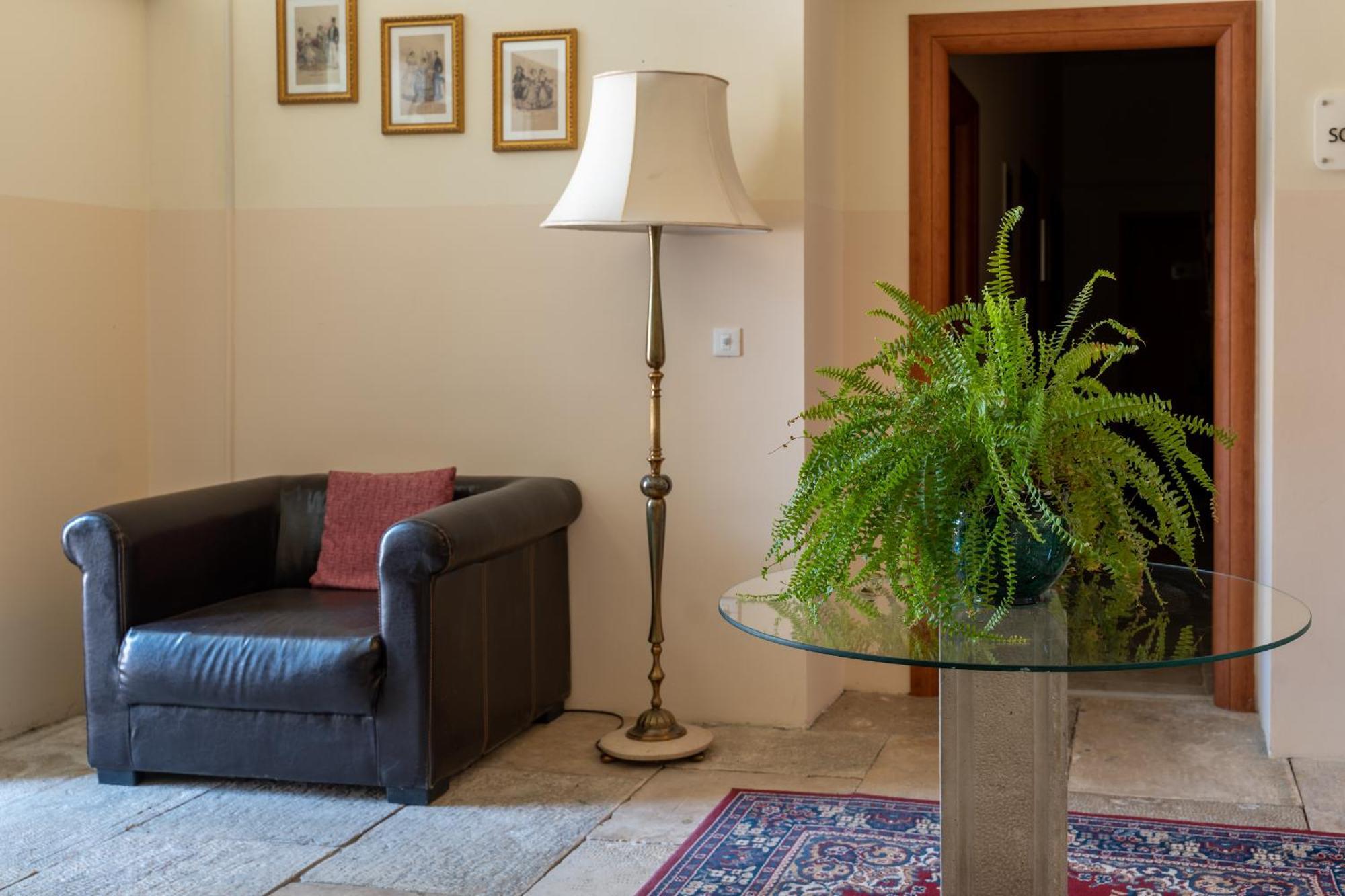 Hotel Stara Sola - Oleander Resort Korte Ngoại thất bức ảnh