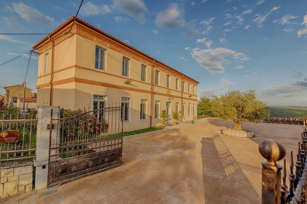 Hotel Stara Sola - Oleander Resort Korte Ngoại thất bức ảnh